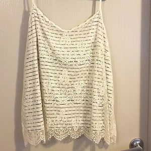 Maurice brand Plus size blouse sz 3X lace top